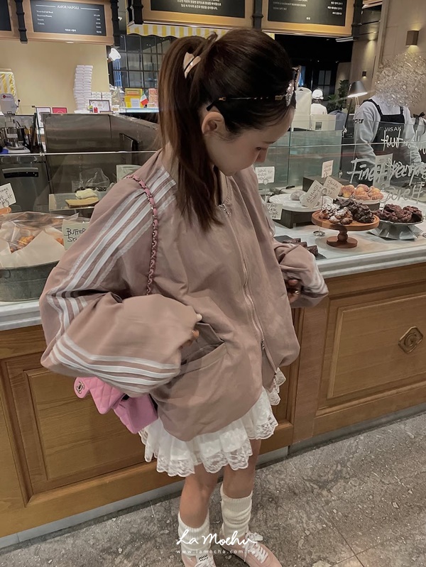 蕾絲線條飛行外套